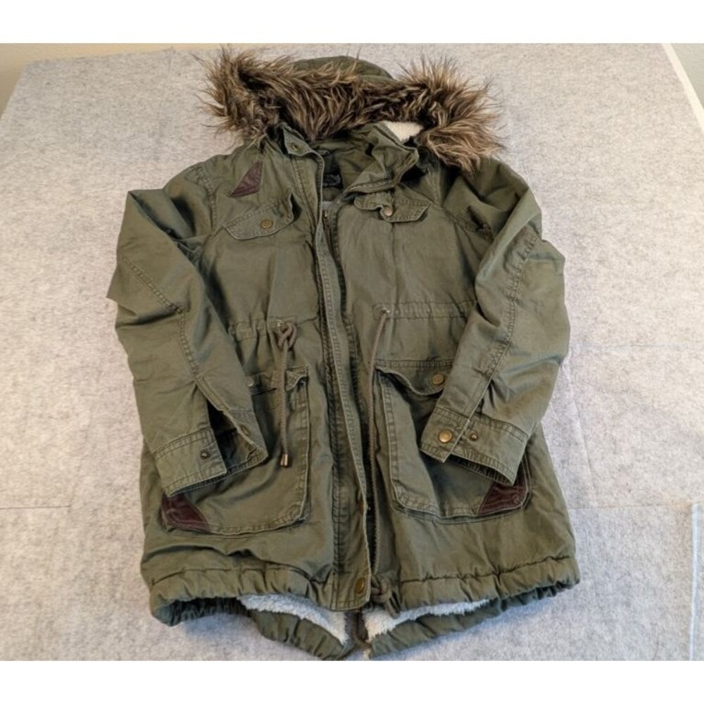 Green Military Style Jacket Sherpa Lined w/ Hood & Detachable Faux Fur Womens S